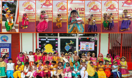 Little Krishnas & Radhas of our TCK BRANCH